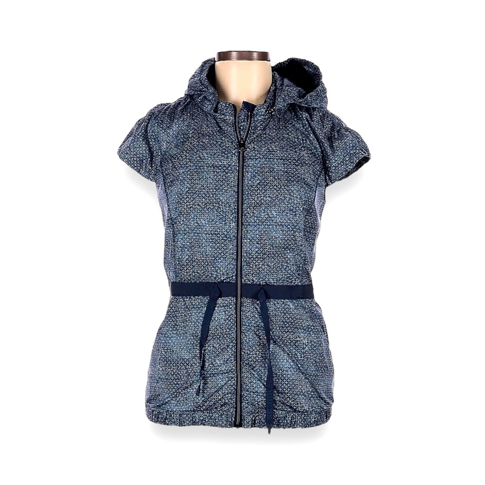 Lululemon Spring Fling Down Cap Sleeve Vest Sashiko Cross Inkwell Blue size 8